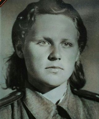 Белоусова Нина Ивановна