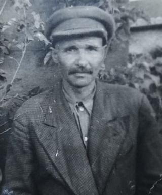 Шарипов Харрас