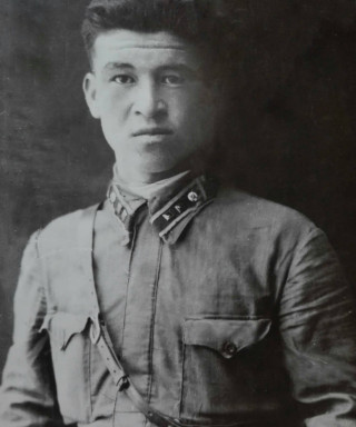 Амонов Раджаб Амонович