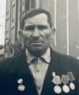 Шаров Иван Дмитриевич