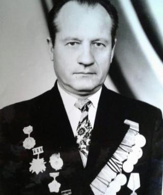 Службин Иван Алексеевич