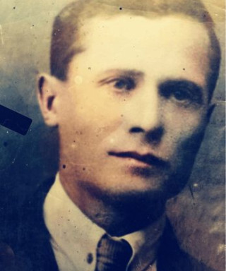 Тяжельников Пётр