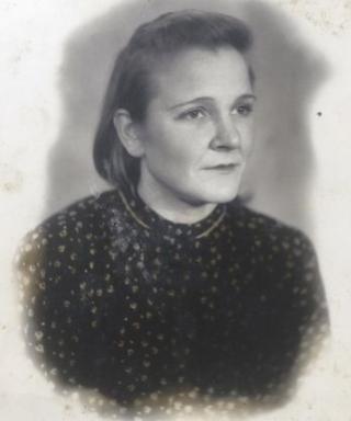 Крылова (Беляева) Надежда Васильевна