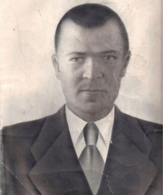 Азаров Петр Семенович