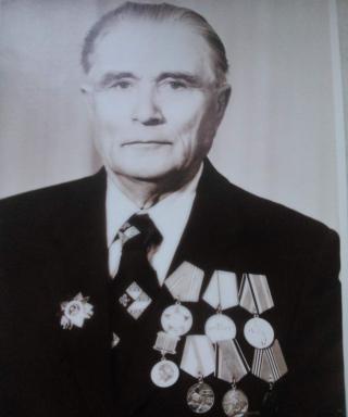 Логунов Иван Максимович