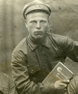 Петров Владимир Денисович