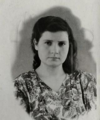 Старикова (Горбунова) Валентина Ивановна