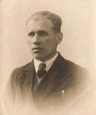 Омельченко Яков Антонович