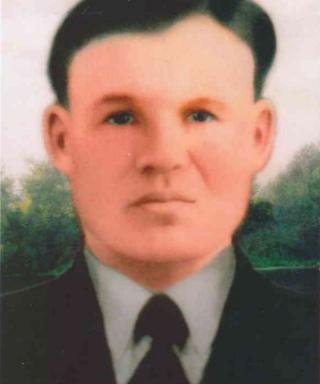Леонов Михаил Николаевич
