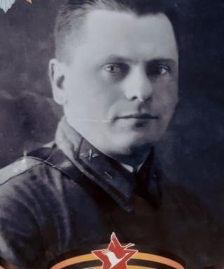 Попов Яков Васильевич