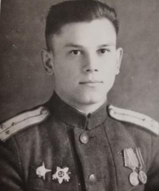 Хохлов Алексей Петрович