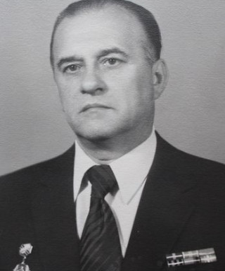 Попов Виктор Александрович