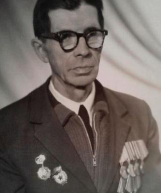 Смирнов Дмитрий Максимович
