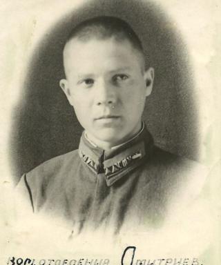 Дмитриев Вениамин Зиновьевич