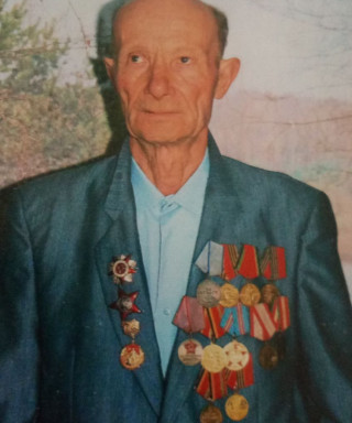 Аксёнов Александр Егорович