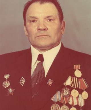 Мельников Михаил Ефимович