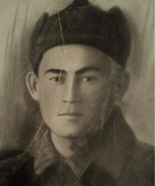 Каримов Сирай