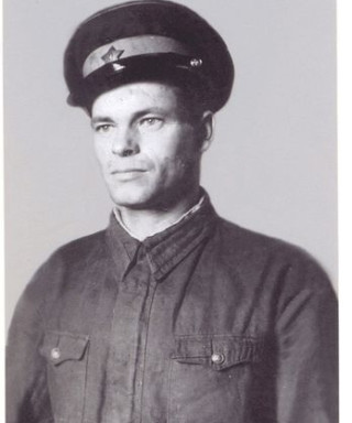 Колесников Игнат Елисеевич