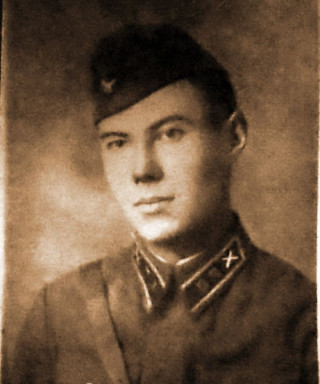 Агарков Леонид Андреевич