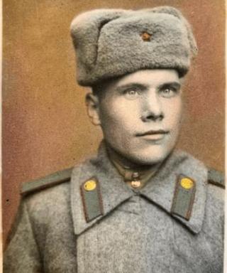 НАУМОВ ИВАН ПАВЛОВИЧ