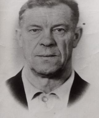 Неверов Евгений Васильевич