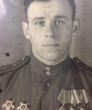 Версес Аркадий Лазаревич