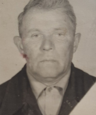 Квашнин Валентин Григорьевич