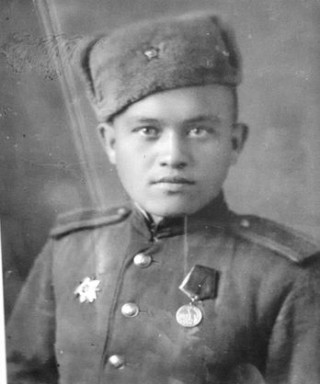 Тарасов Леонид Дмитриевич