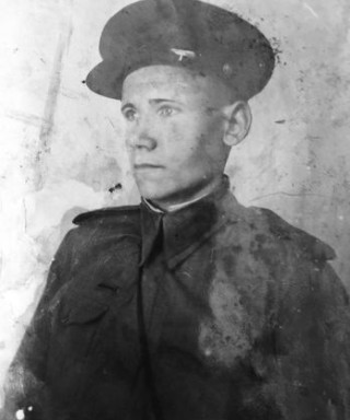 Кулак Иван Макарович