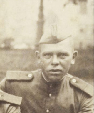 Моченёв Пётр Дмитриевич