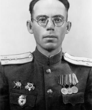 Неймарк Юрий Моисеевич