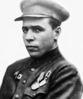 Гнездилов Илья Иванович