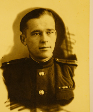 Платонов Виктор Митрофанович