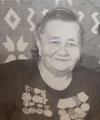 Игрунова (Осипова) Любовь Михайловна