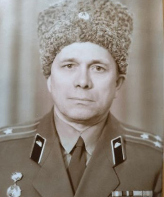 Позняков Юрий Константинович