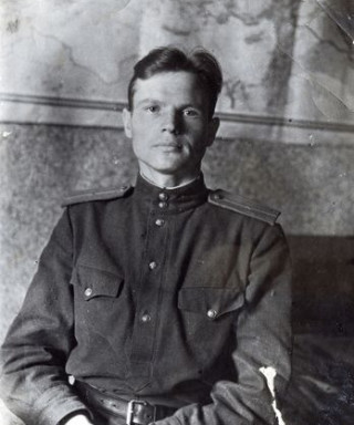 Амосов Михаил Васильевич