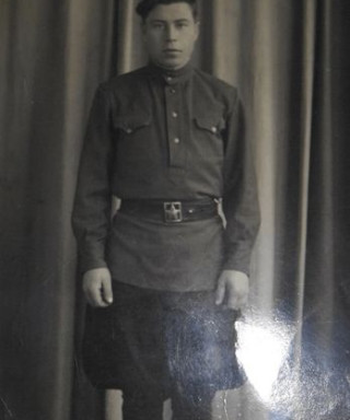 Аксёнов Владимир Петрович