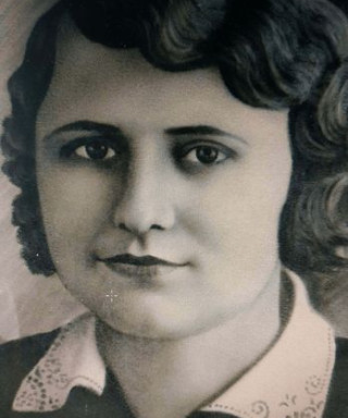 Будник Александра Дмитриевна