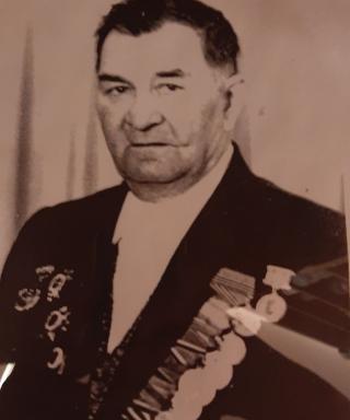 Парфёнов Михаил Яковлевич