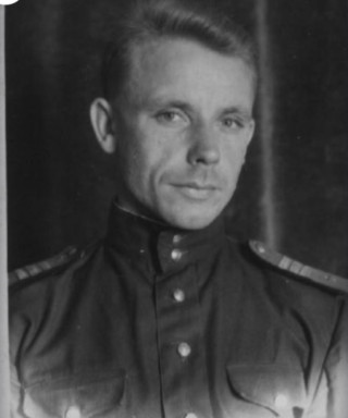 Зиновьев Евгений Александрович