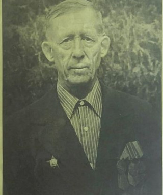 Турков Александр Леонтьевич