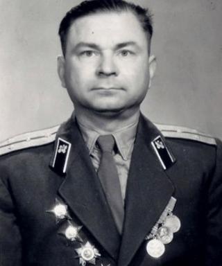 Молчанов Виктор Васильевич