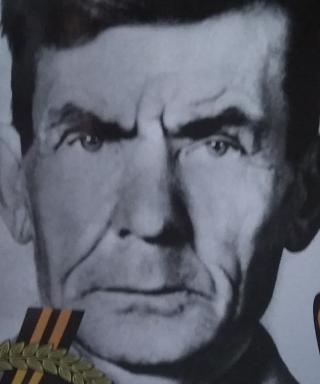 Шляпников Григорий Николаеаич