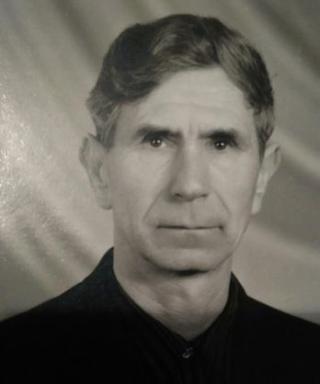 Лебедь Петр Кузьмич
