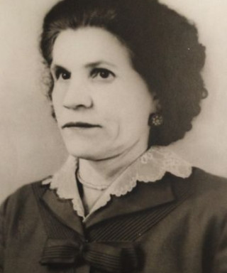 Петрякова Александра Ефимовна