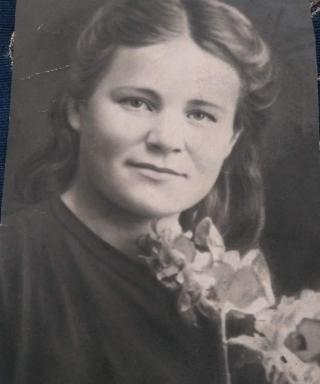 Сафронова (Чернышова) Елена Прокофьевна