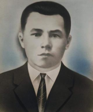 Кустов Илья Иванович