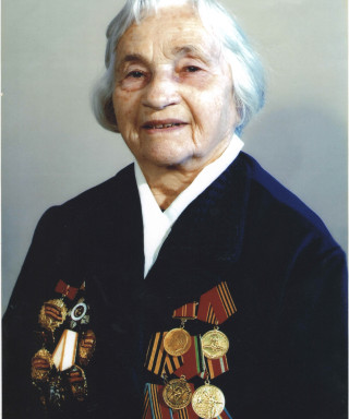 Демченко (Окунцова) Антонина Яковлевна