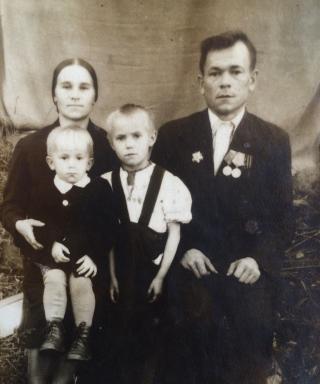 Левшов Емельян Ефимович