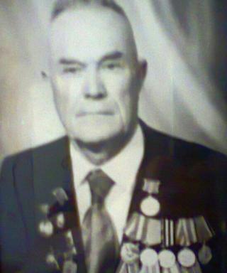 Кравцов Леонид Никонович